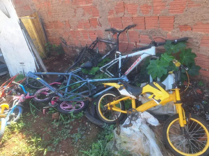 Lote de bicicletas pra concerto