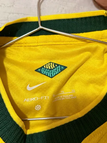 Camisa brasil 2026 amarela-vendo ou troco