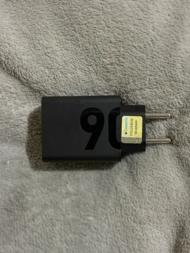 Carregador de 90w ORIGINAL semi-novo