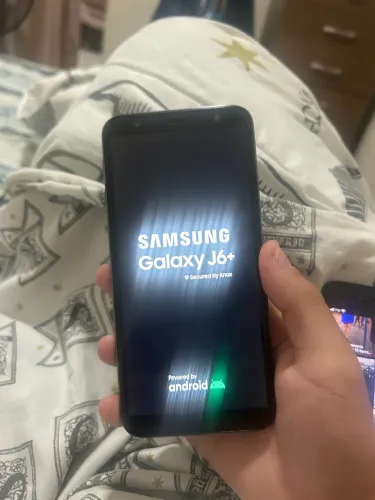 Samsung j6+