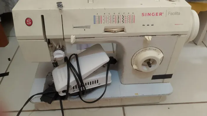 Máquina doméstica Singer
