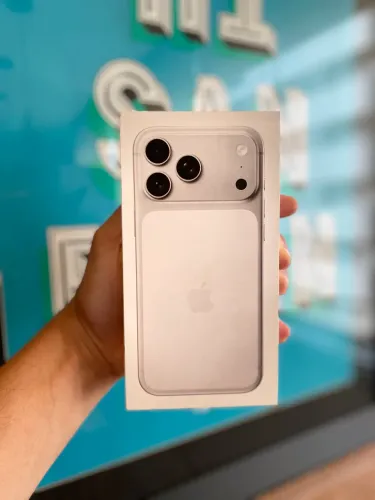 iPhone 17 ProMax 256 Silver 