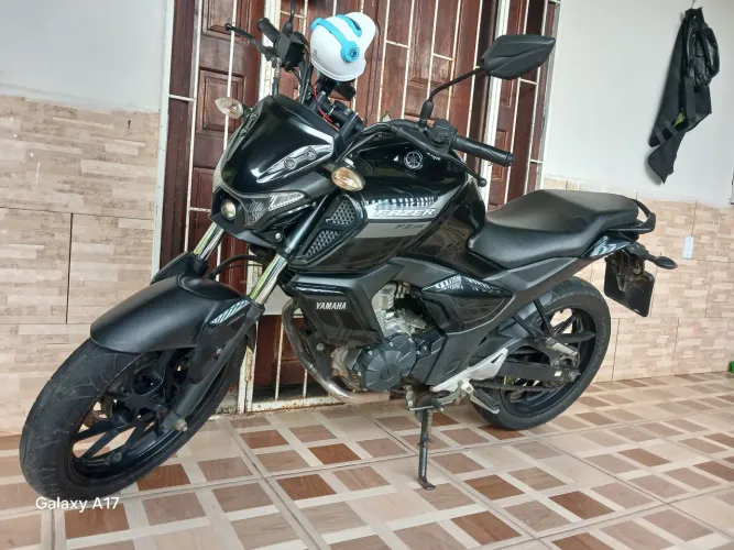 Moto fz15 2024 quitada 