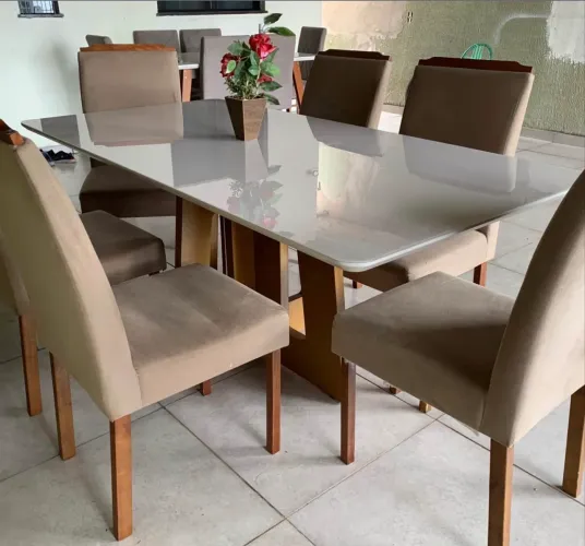 Vendo mesa de jantas de 6 lugares