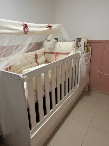 Berço com cama auxiliar - novo 