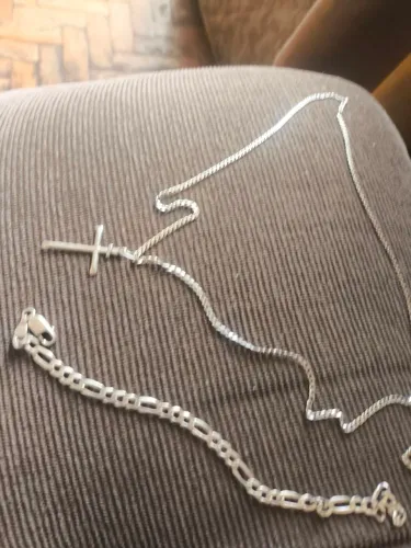 Corrente e pulseira de prata