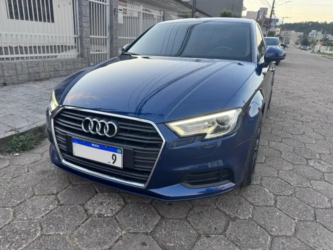 Audi A3 Sedan 1.4 TFSI Flex Tiptronic 4P 2018