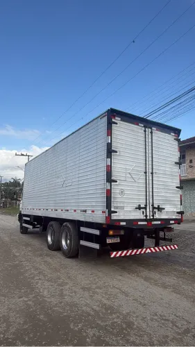 Caminhão Mercedes 1214 ano 1995 truck Baú