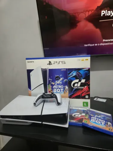 PlayStation 5 slim midia física 1TB