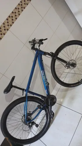 Vendo bicicleta GTA aro 29 muito nova