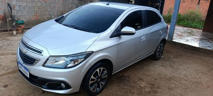 Chevrolet Onix Hatch LTZ 1.4 8V Flex Power Mec. 4P 2016