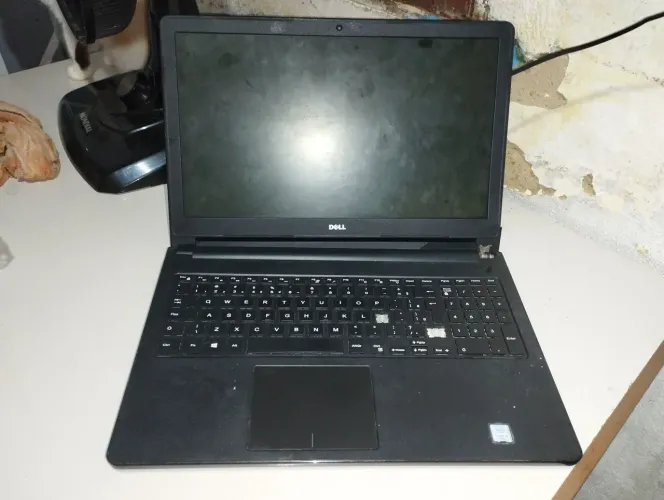 Vendo notebook da Dell Inspiron 14 - windows 10