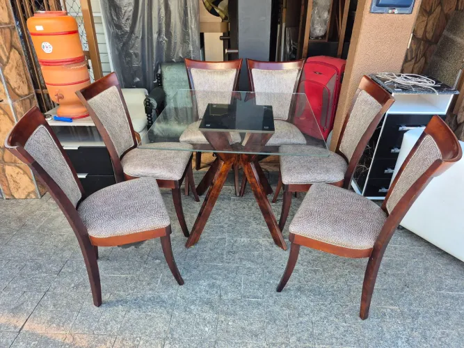 Mesa 6 cadeiras