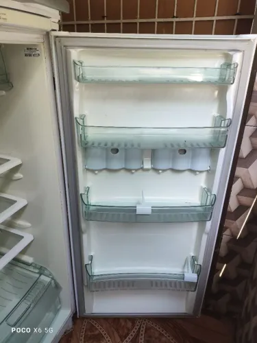 VENDO GELADEIRA BRASTEMP 
