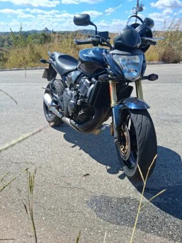 Hornet 600