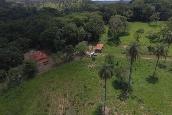 Serra d Cipó!!! fazendinha de 5,6 hectares as margens do Rio, * WhtsApp