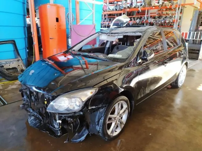 Peças usadas Hyundai i30 2011 2.0 16v gasolina 145cv câmbio automático