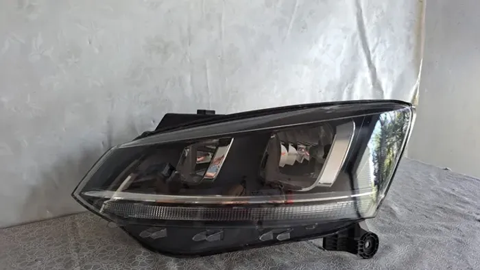 Farol Vw Fox Spacefox LE 2015/2017 original