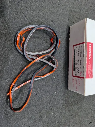 Guarnição Parabrisa Traseiro Superior Honda City 2009 A 2014