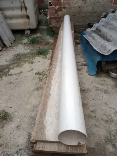 Vendo cano de 150 com 3 mts