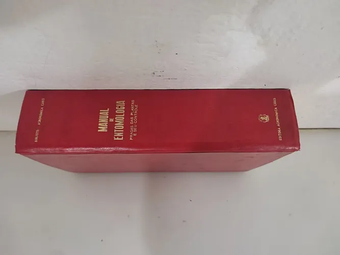 Manual de Entomologia - Pragas das Plantas e Seu Controle