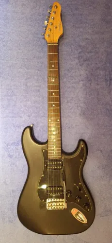 Guitarra Giannini Stratocaster Stander com Aprimoramentos (APENAS VENDA)