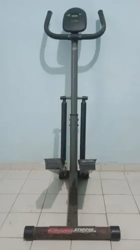 Aparelho de Musculação 