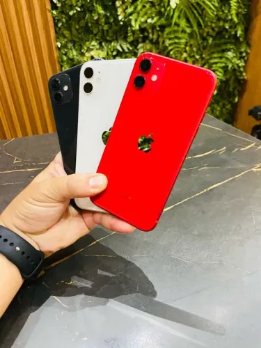 iPhone 11 várias cores e preço baixo / entrego hoje 