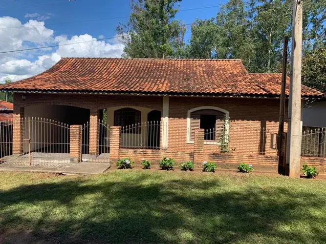 CAMPINA DE MONTE ALEGRE 2.450 m² CHÁCARA FORMADA, Asfalto na porta, Casa avarandada com 12