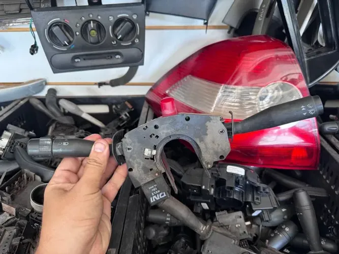 Chave de seta Ford fiesta 2013 usada original