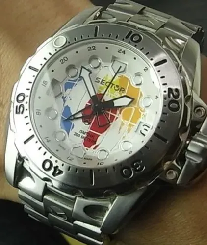 Relógio sector 600 GMT com fundo branco e duas pulseiras ( RARÍSSIMO NO BRASIL)