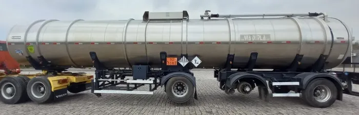 Carreta Inox Vanderleia Randon 4 EIXOS- 45m³ ***Parcelamos o saldo de até 40%***