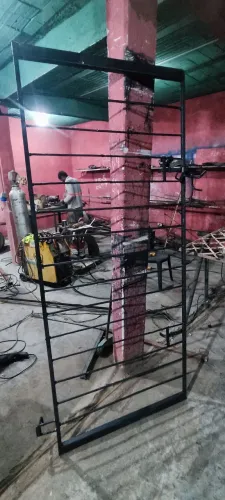 Grade para porta no precinho para vender rápido nova