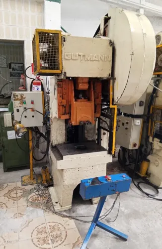 Prensa De Freio E Fricção Guttman 45 Ton. / -- 90071 Nc