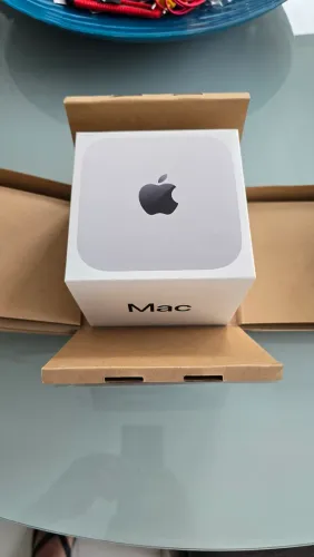 Apple Mac Mini M4 2025