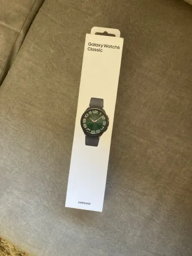 47mm Samsung Galaxy Watch6 Classic SM-R965F