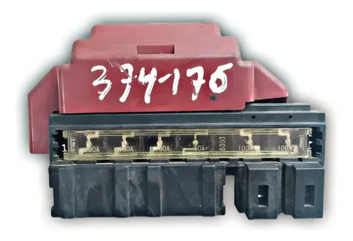 Rele Conector Bateria Positivo Nissan Kicks 1.6 2021
