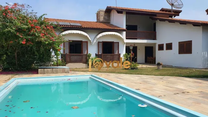Linda casa térrea com piscina e sauna para Locação - Condomínio Village Paineiras - Pindam