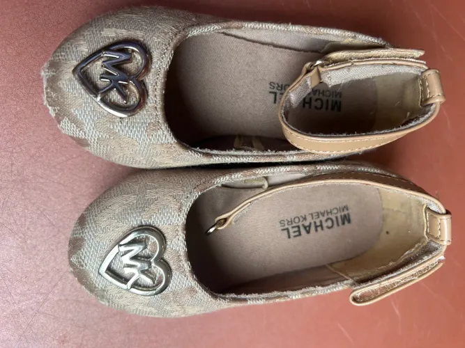 Sapatilha Michael Kors bebê 