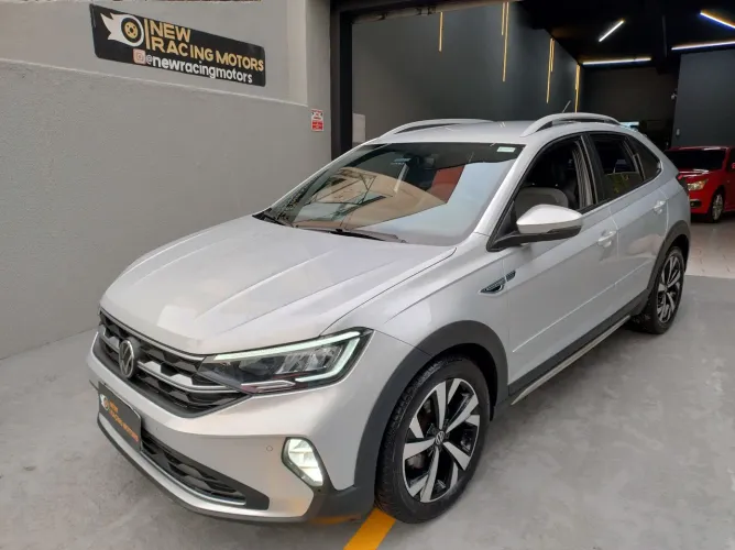 Volkswagen Nivus Highline 1.0 200 TSI Unica Dona