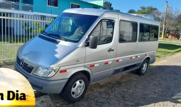Mercedes-Benz Sprinter 313 Van Luxo 2.2 129cv 16L Dies 2009