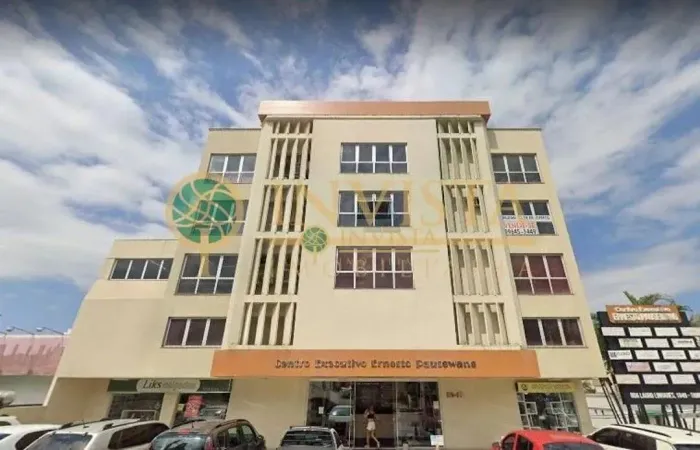 Sala Comercial com 1 vaga à venda em Florianópolis - Próximo à UFSC, Bairro Trindade.