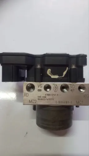 Modulo Mfa Renault Kwid 476605707r 0265261318 2265106526 (Usado)