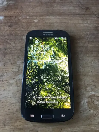 Samsung Galaxy S3 (Leia a descrição)