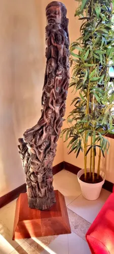ESCULTURA AFRICANA! UNICA!