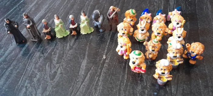 Coleção kinder ovo antigos