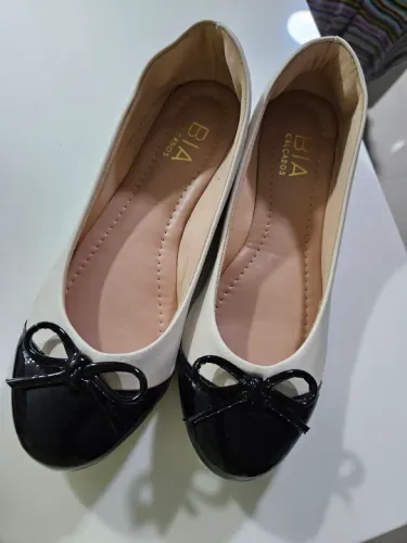 Sapatilha preto e branco