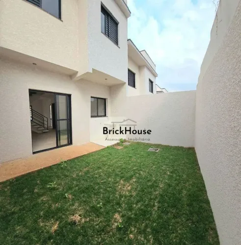 Casa com 3 dormitórios à venda, 81 m² por R$ 680.000,00 - Jardim Flórida - São Roque/SP