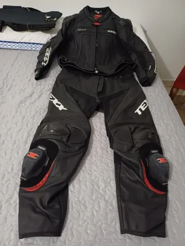 Conjunto esportivo para moto TEXX
