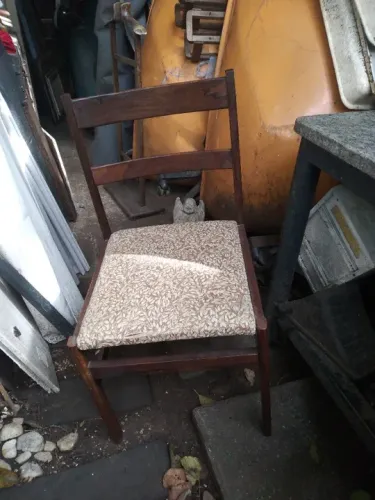 2 cadeiras antiga em jacaranda